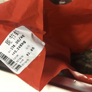 鹭鹭小海鲜－白灼斑节虾的做法 步骤1