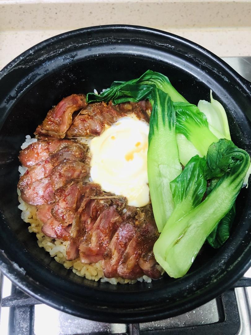 云卷云舒-shelly做的香喷喷的腊肠煲仔饭(砂锅版)超简单神速