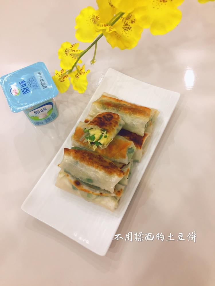 不用揉面的韭菜土豆饼的做法