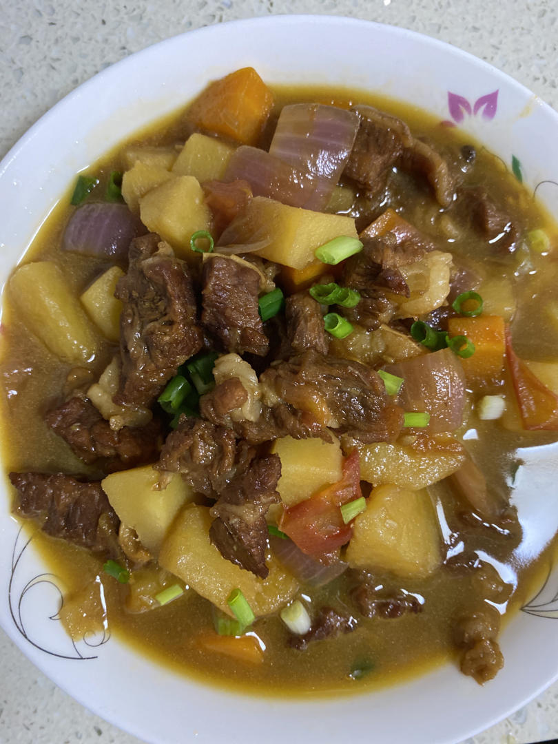 番茄土豆炖牛腩