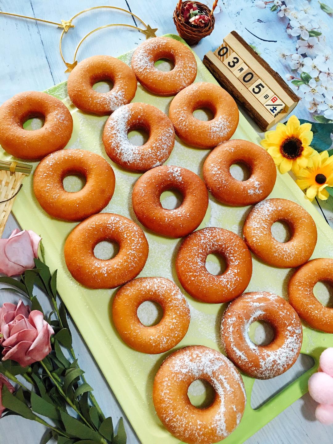 松软香甜/不添加鸡蛋🥚的「甜甜圈🍩」的做法