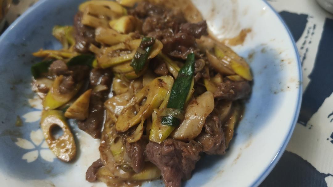 黑椒汁杏鲍菇炒牛肉