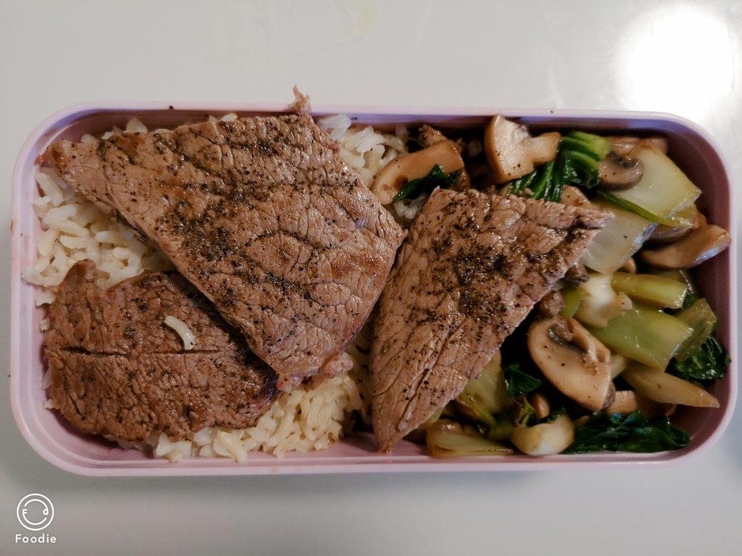 每次都吃撑的减脂餐记录