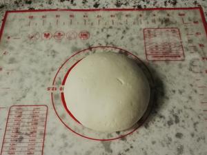 香菇玉米猪肉水饺的做法 步骤2