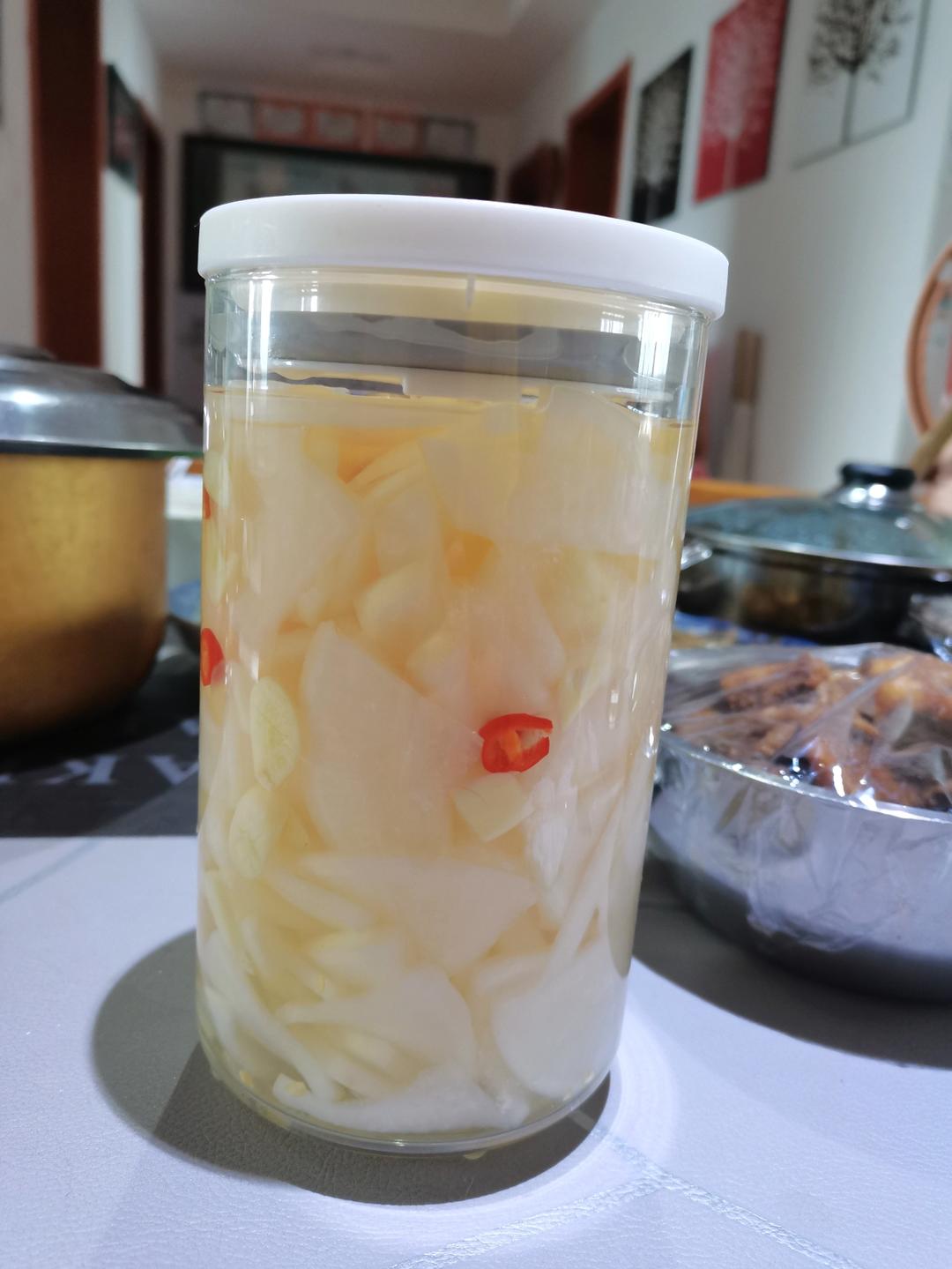 酸脆可口的酸萝卜