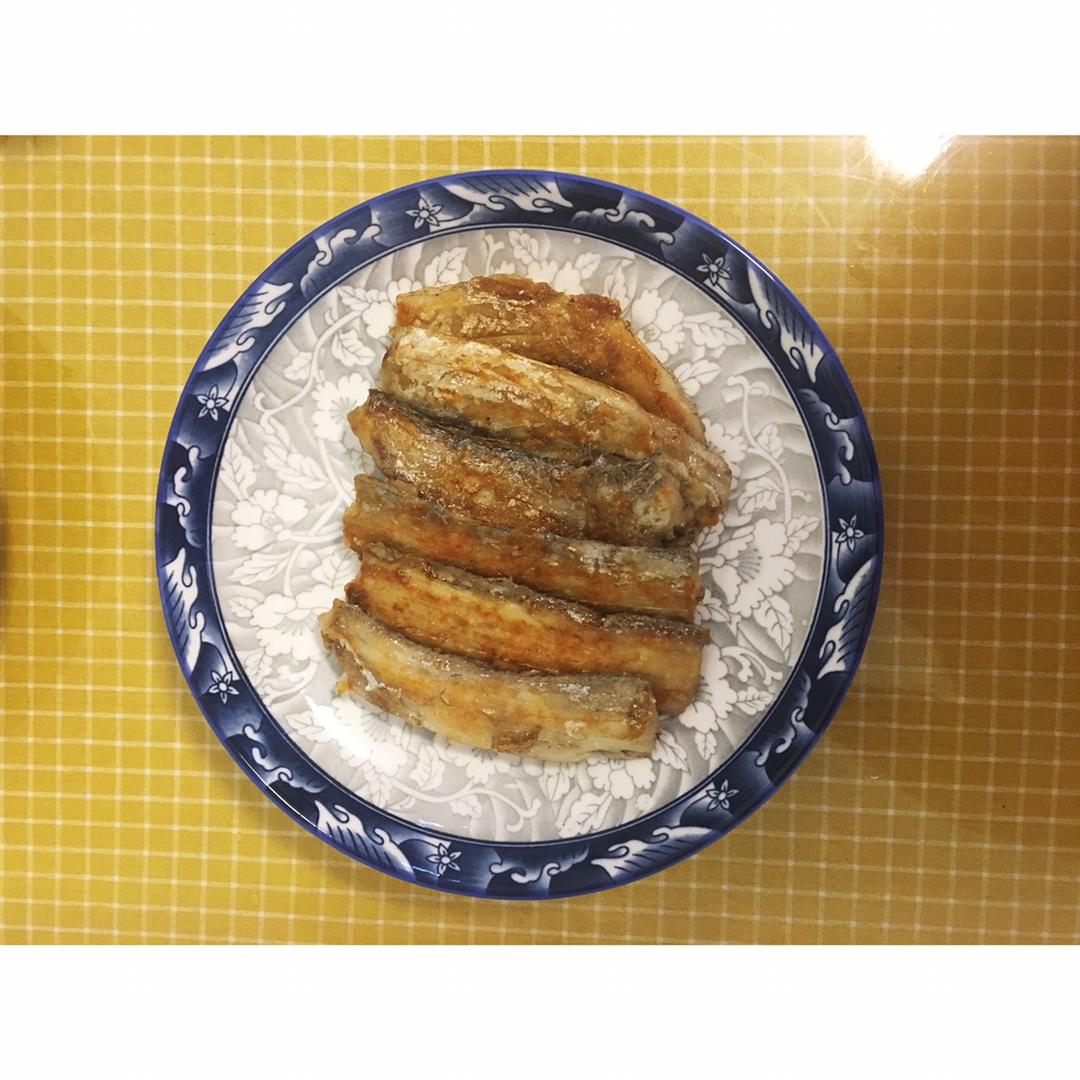 香嫩炸刀鱼
