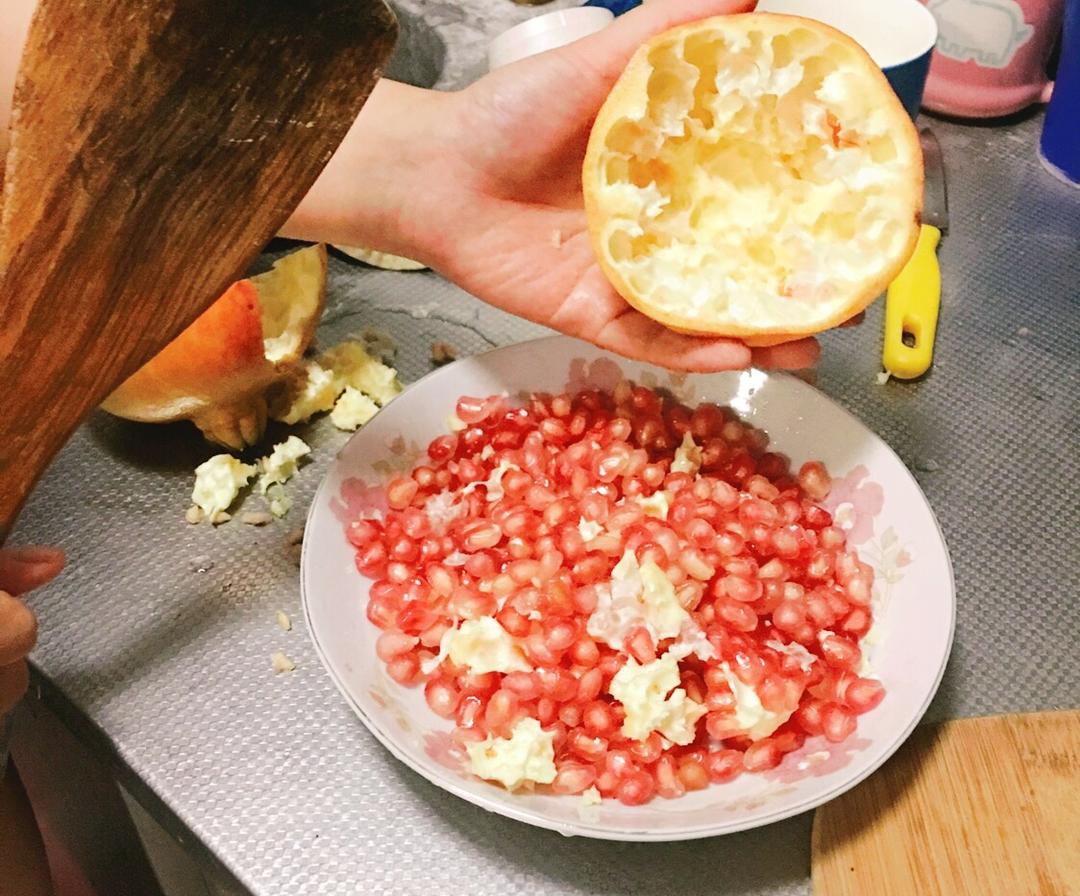 一分钟快速剥石榴大法