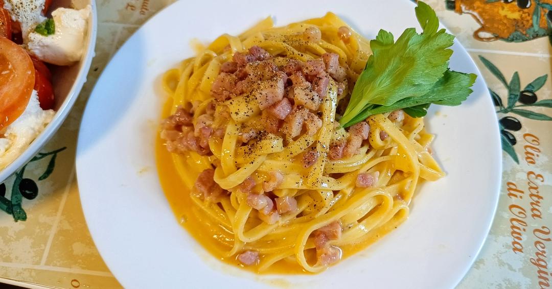 培根蛋酱意大利面（Pasta alla Carbonara）