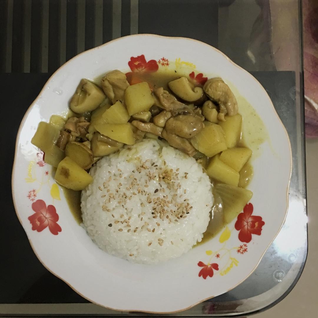 咖喱鸡肉饭
