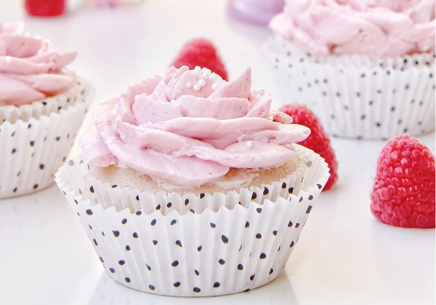 『情人节』红莓杯子蛋糕