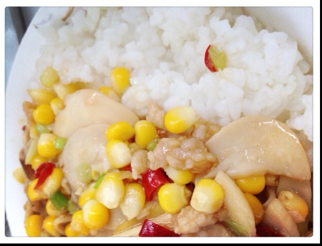 杏鲍菇炒肉丝