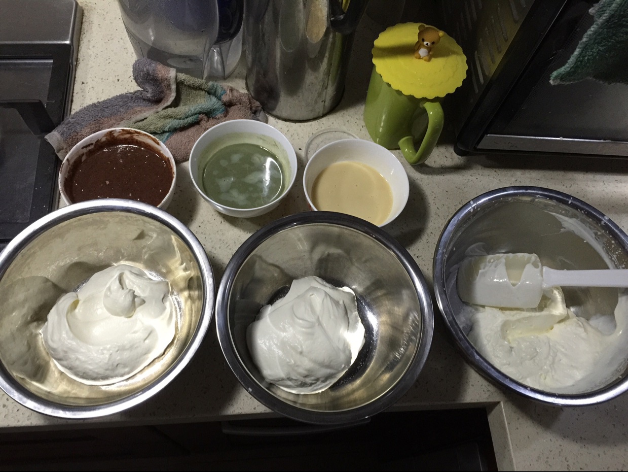 3种口味自制冰淇淋DIY（绿茶 巧克力 香草）--无需冰淇淋机