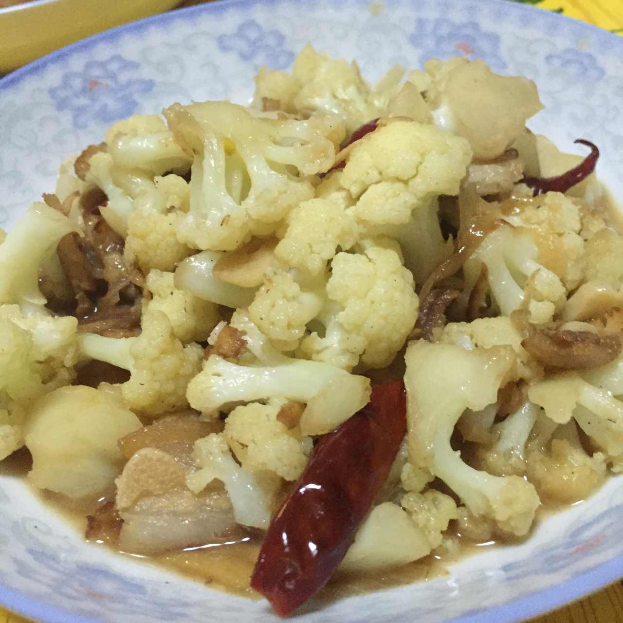 腊肉炒有机花菜