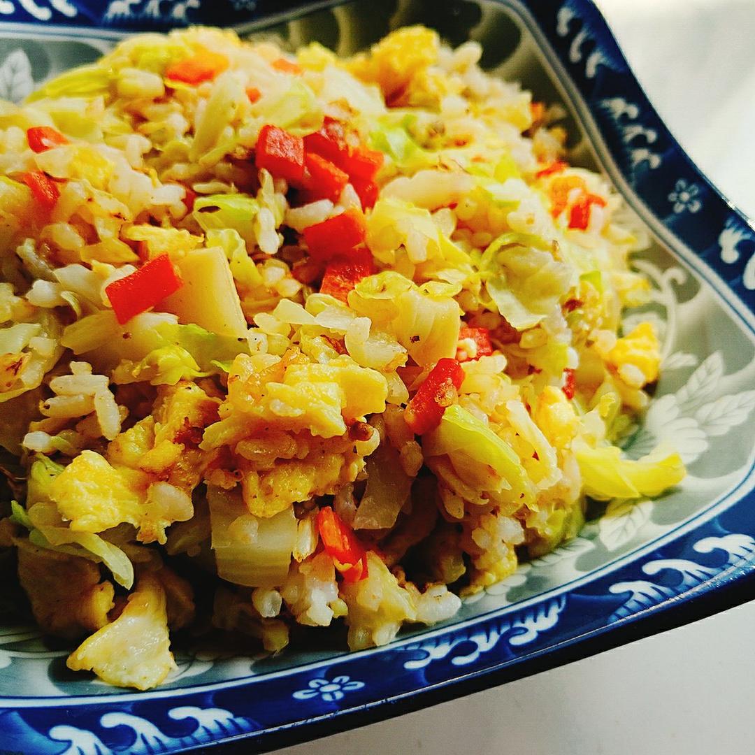 包菜蛋炒饭