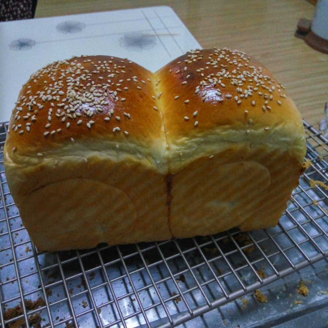牛奶吐司（附详细步骤图）
