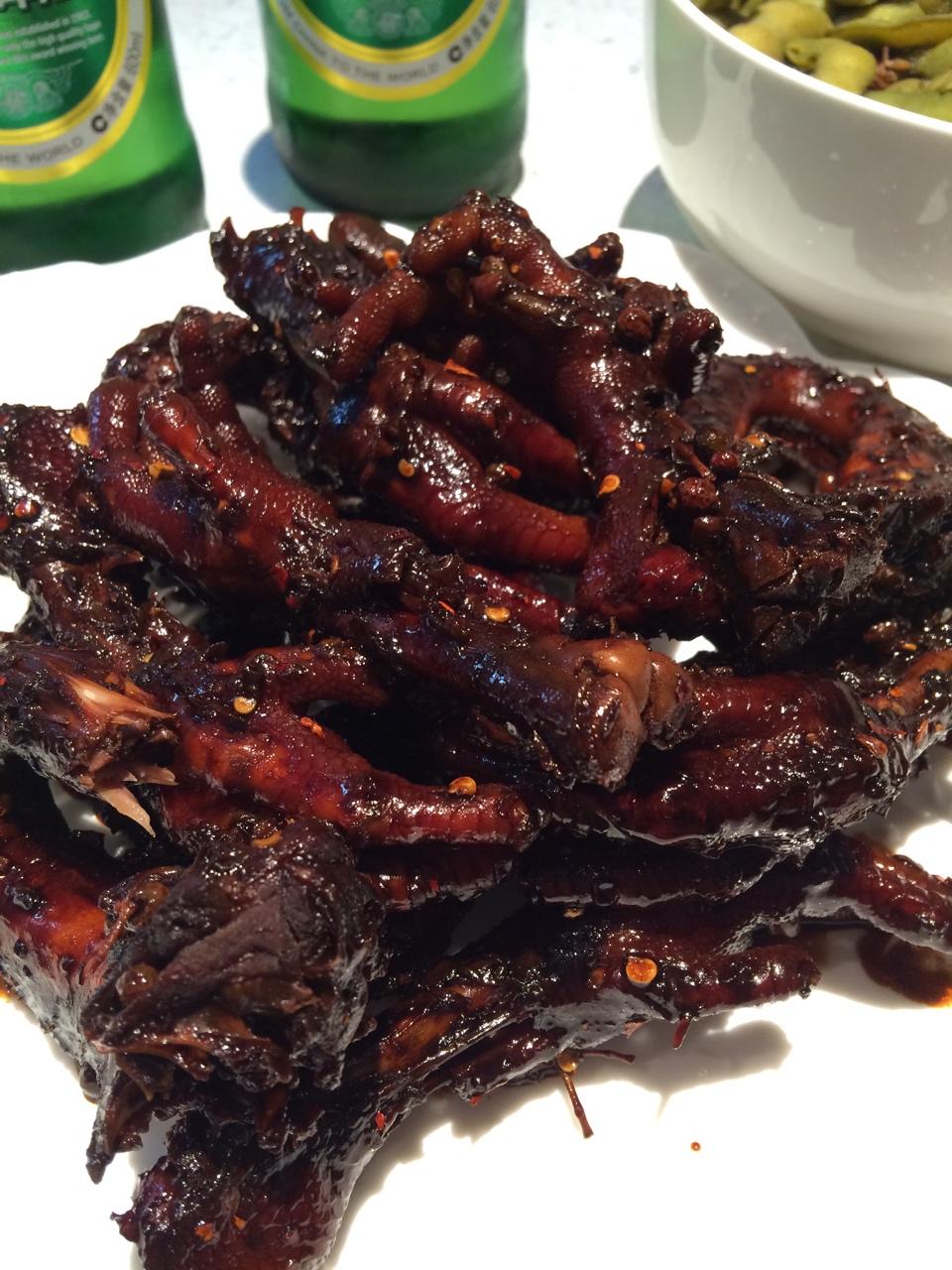 周黑鸭风味鸡翅，鸡爪（鸭脖鸭翅鸭舌锁骨均可）