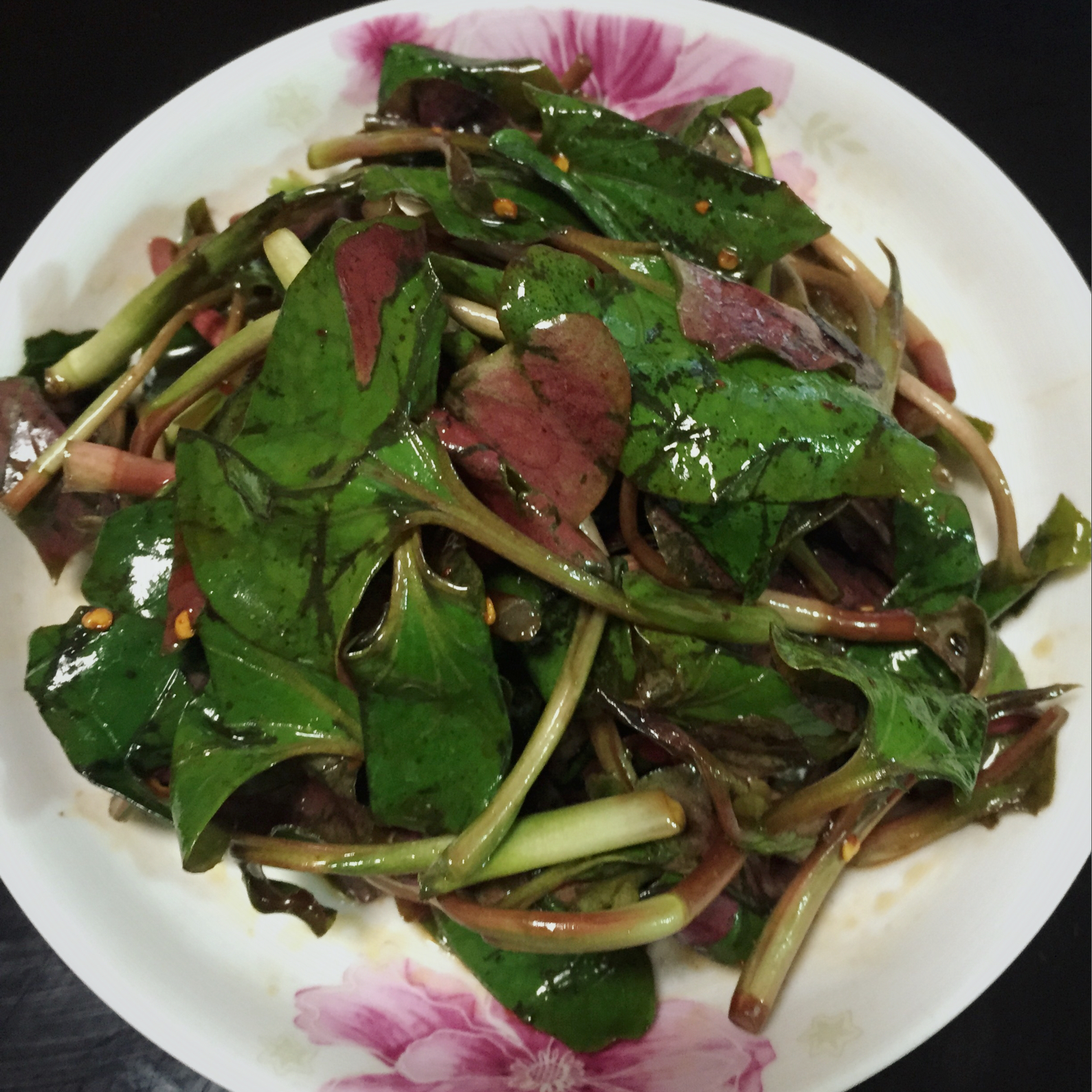 悠悠草sherry做的凉拌折耳根叶