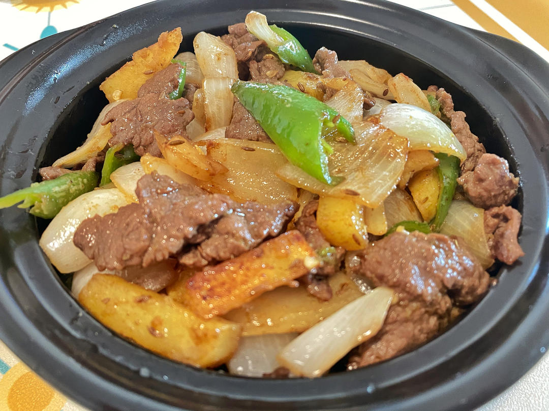 孜然土豆炒牛肉