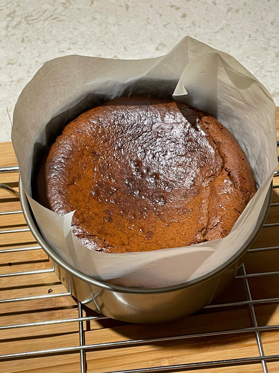 榛果巧克力巴斯克蛋糕