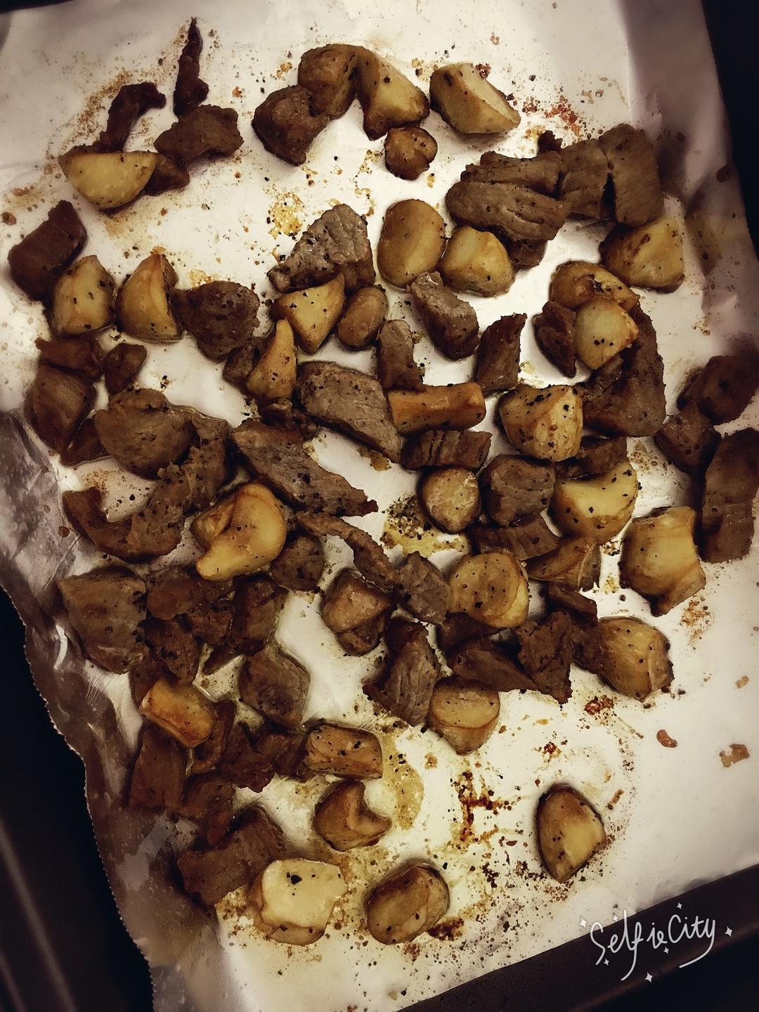 杏鲍菇牛肉粒（烤箱版）的做法