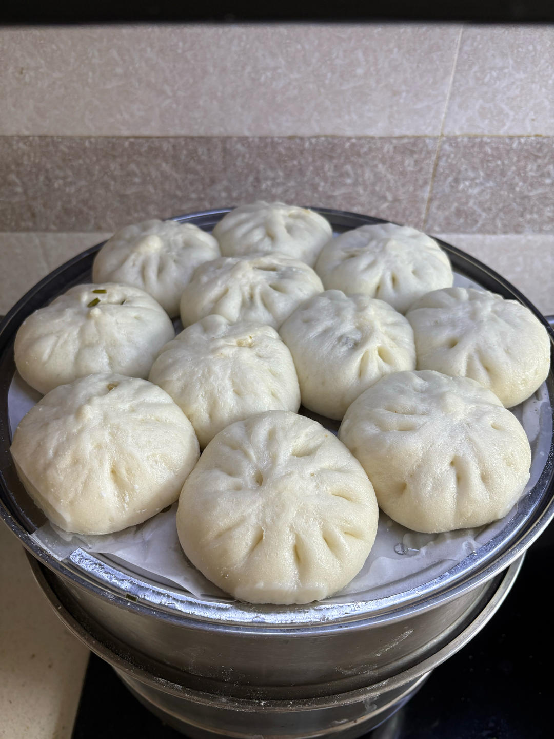 韭菜鸡蛋包子