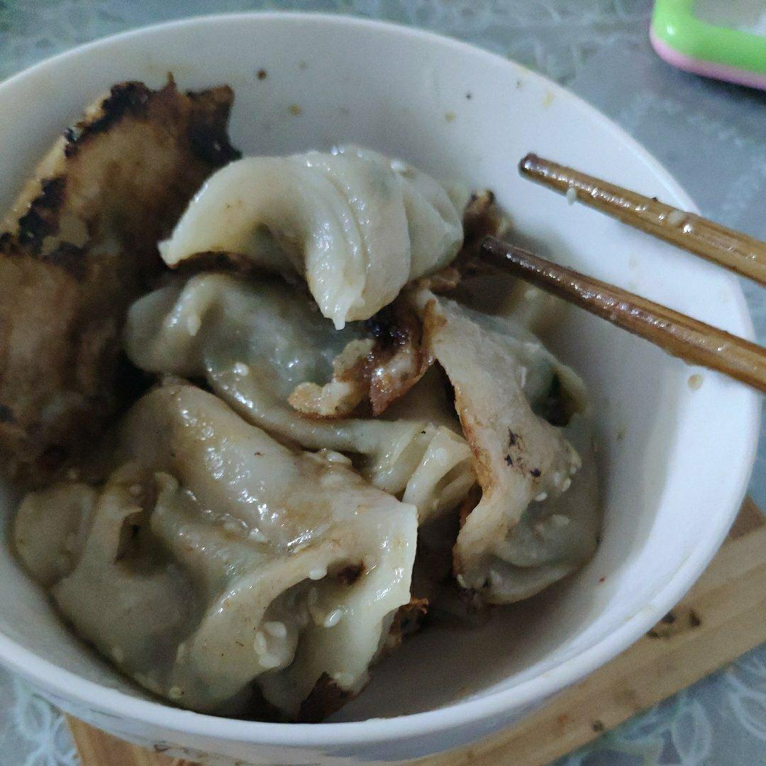 脆底煎饺