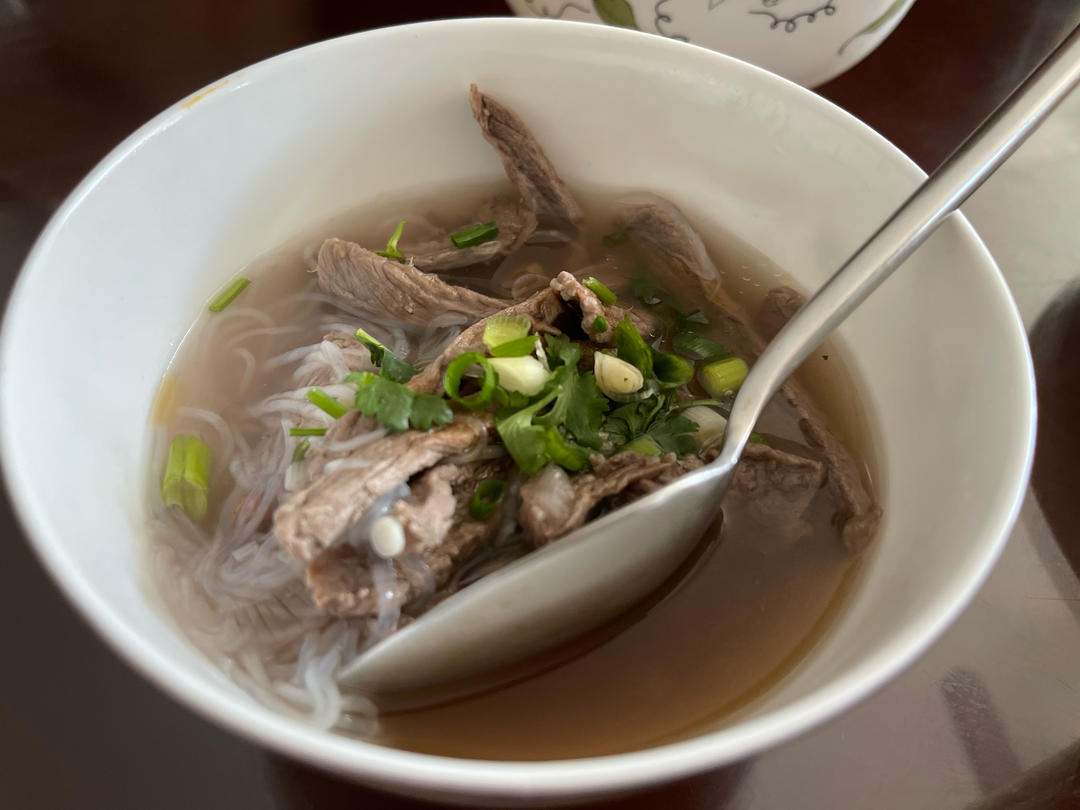 牛肉粉丝汤