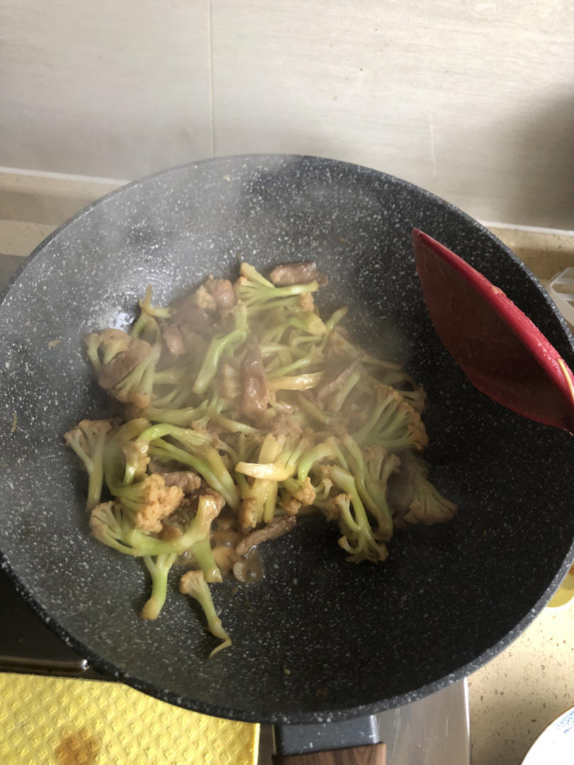 和饭店一个味道的干锅花菜