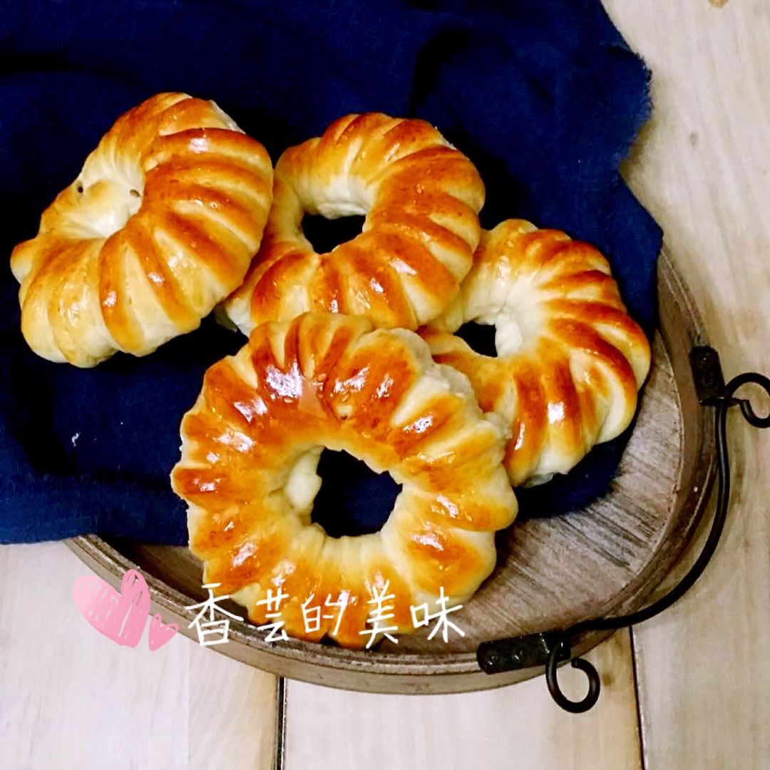 中种蜂蜜牛奶面包