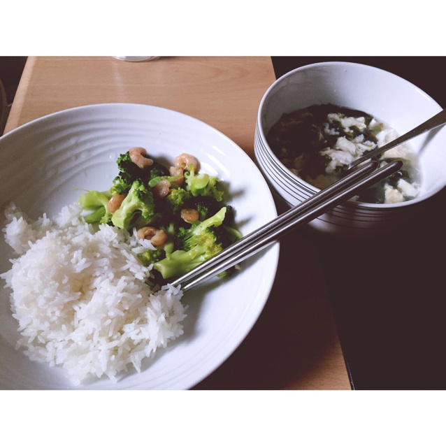 西兰花炒虾仁