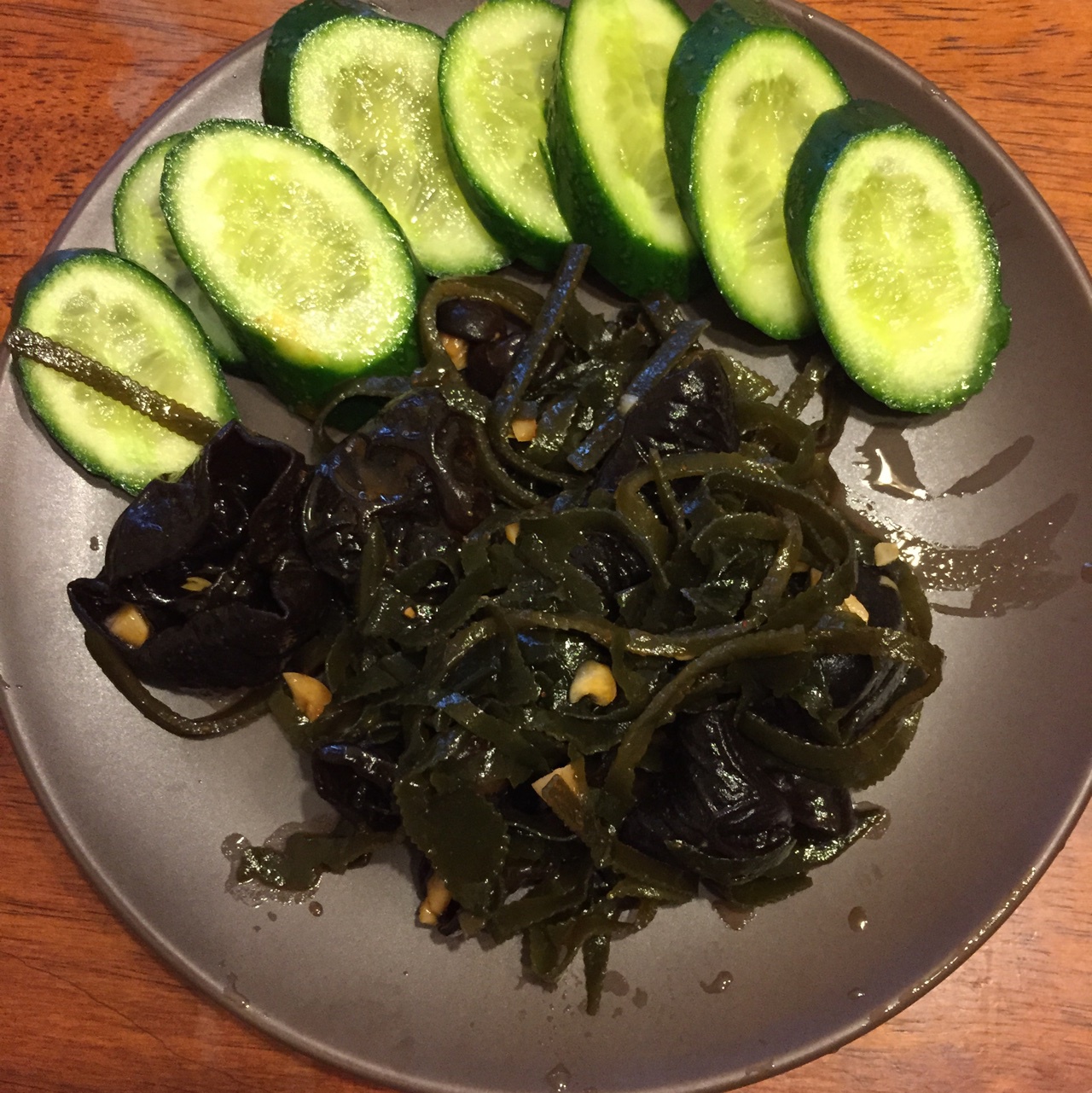 凉拌木耳海带