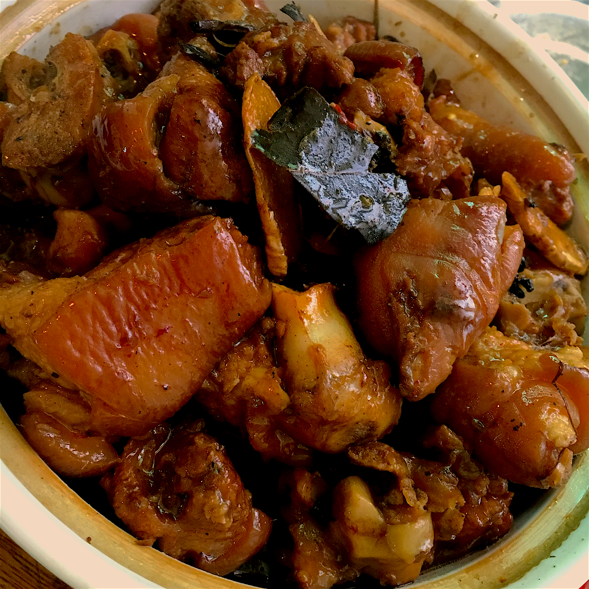 美味的家常菜：红烧猪蹄