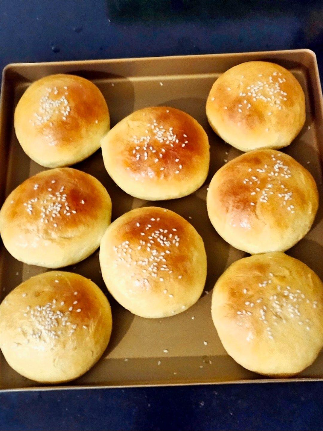 椰蓉奶香小餐包