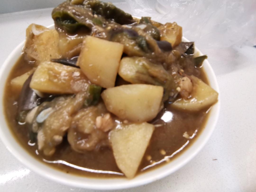 土豆炖茄子