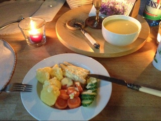 火腿丁白酱佐白芦笋