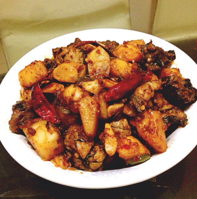 香辣土豆烧鸡块