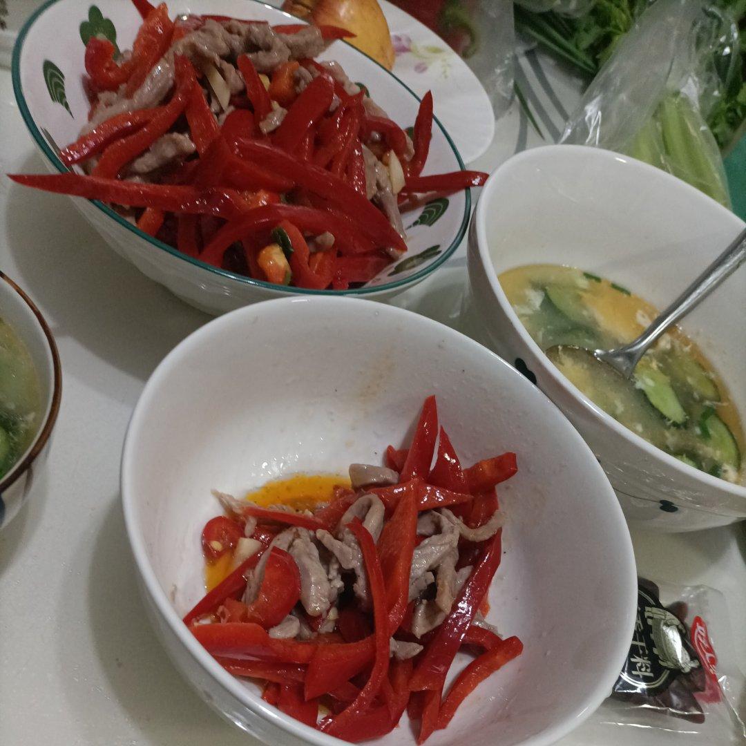 彩椒肉丝