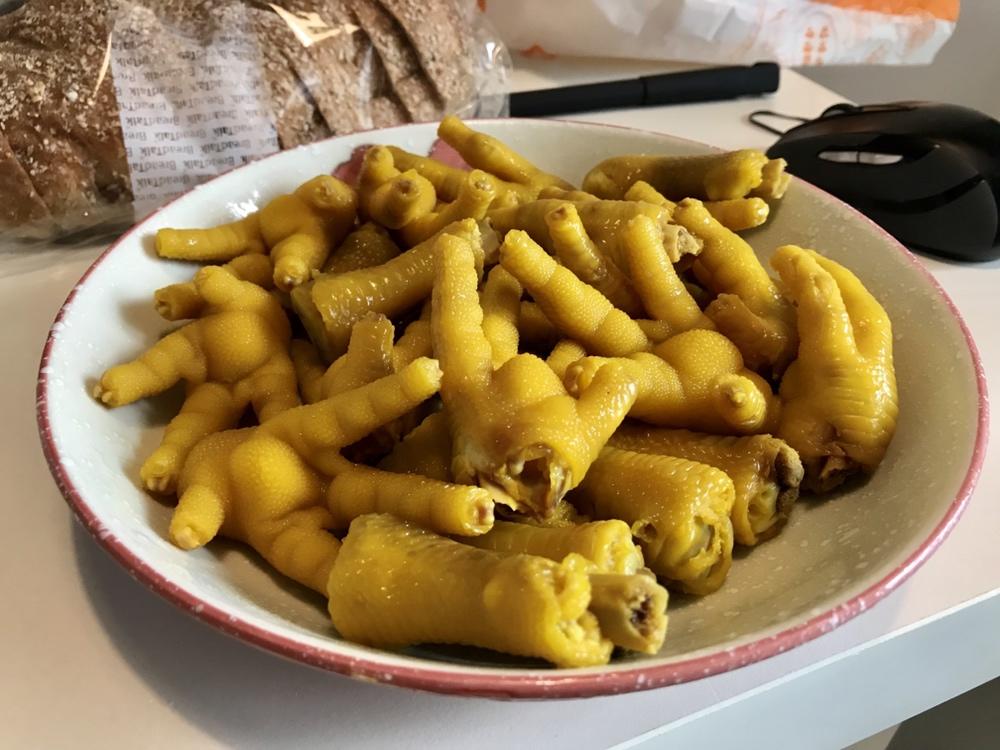 风味盐焗鸡爪