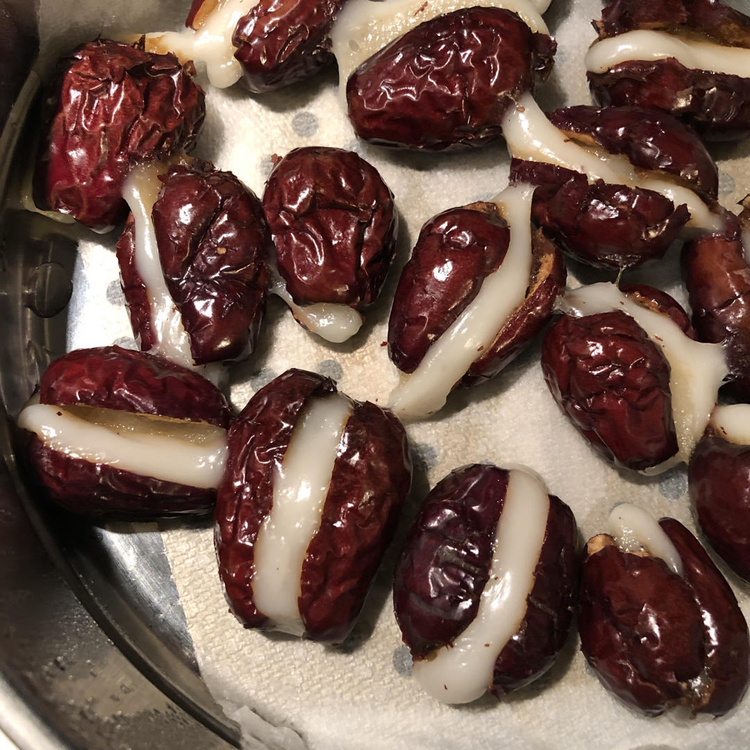心太软— 红枣夹糯米粉