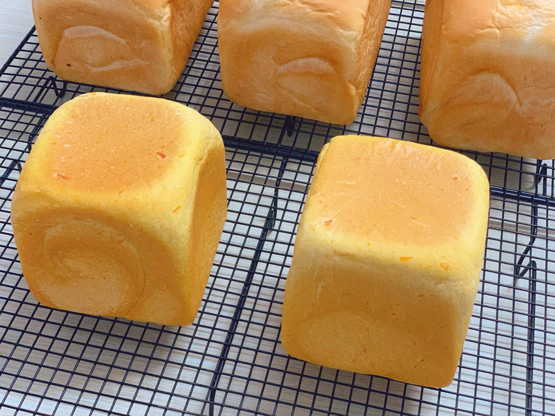 蜂蜜胡萝卜吐司