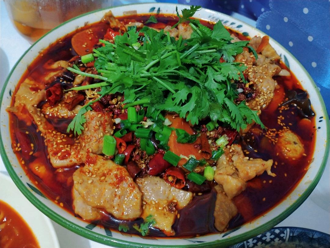 厨师长教你：“毛血旺”的家常做法，味道很棒先收藏起来