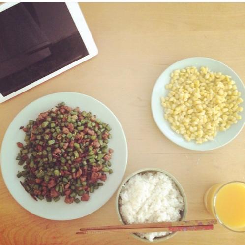 肉沫豆角下饭菜