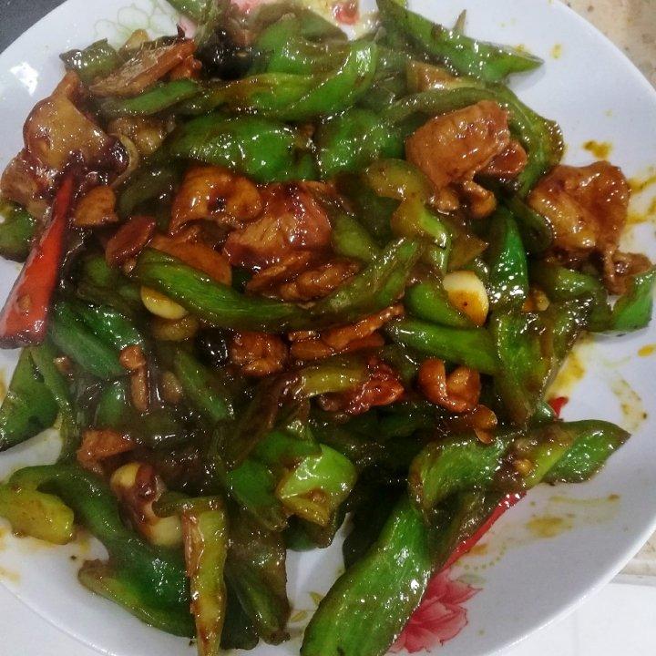 辣椒炒肉