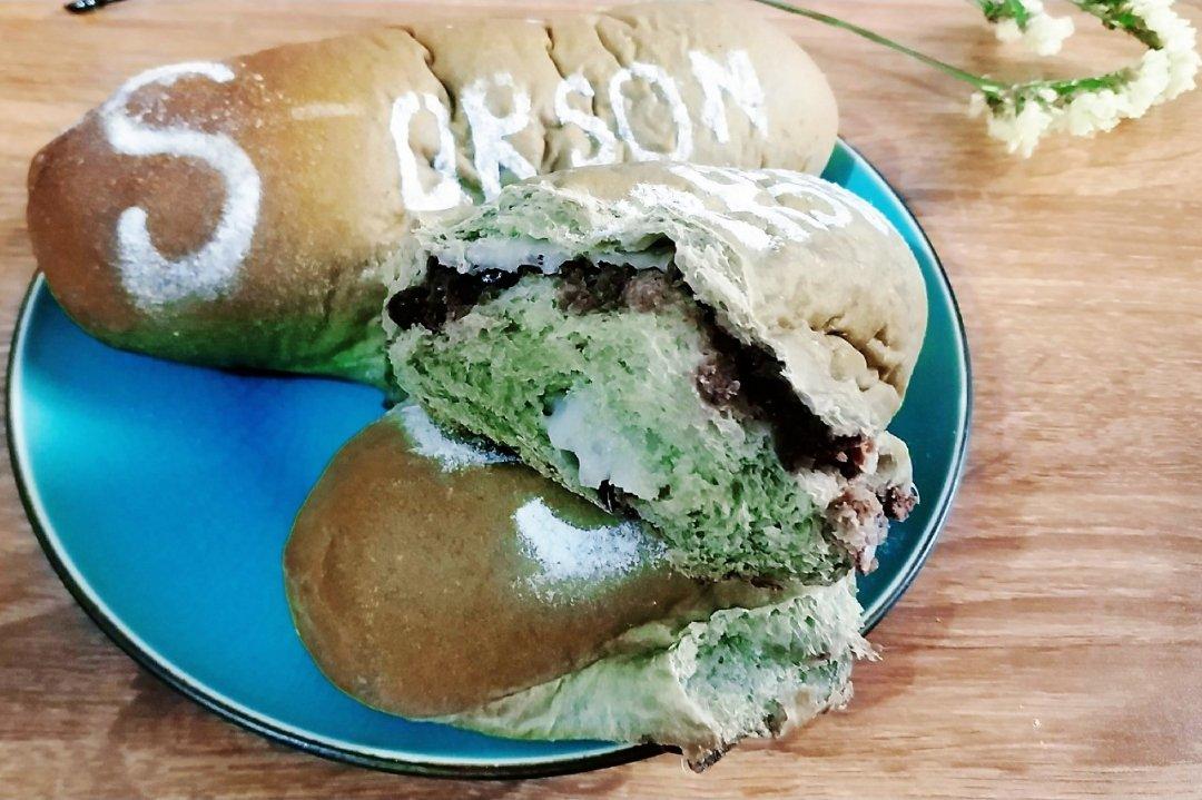 比原麦山丘还好吃的【抹茶麻薯古早味面包】肉松红豆沙