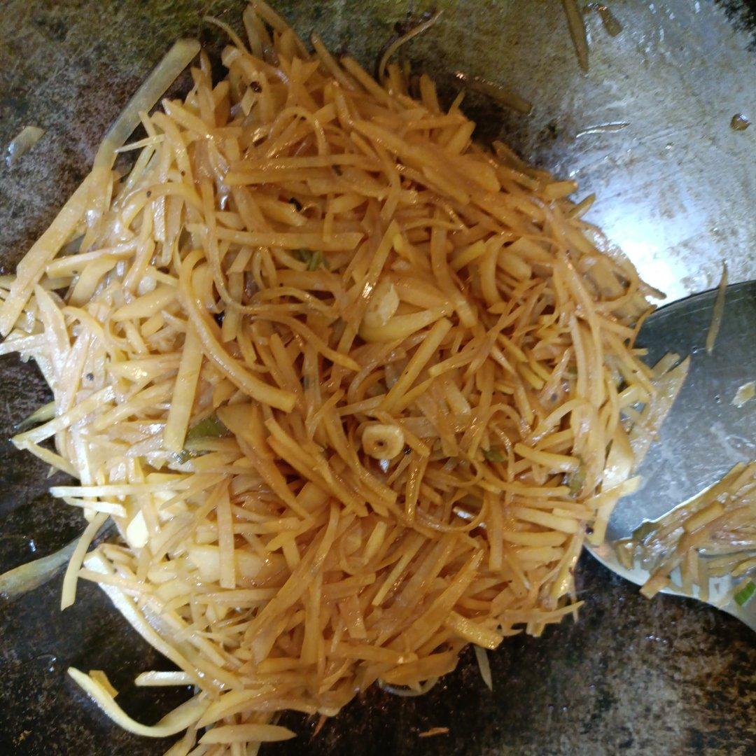 在家也能做出馆子味儿的醋溜/炝炒/酸辣土豆丝（就是那道看似简单，实则步步玄机的土豆丝）