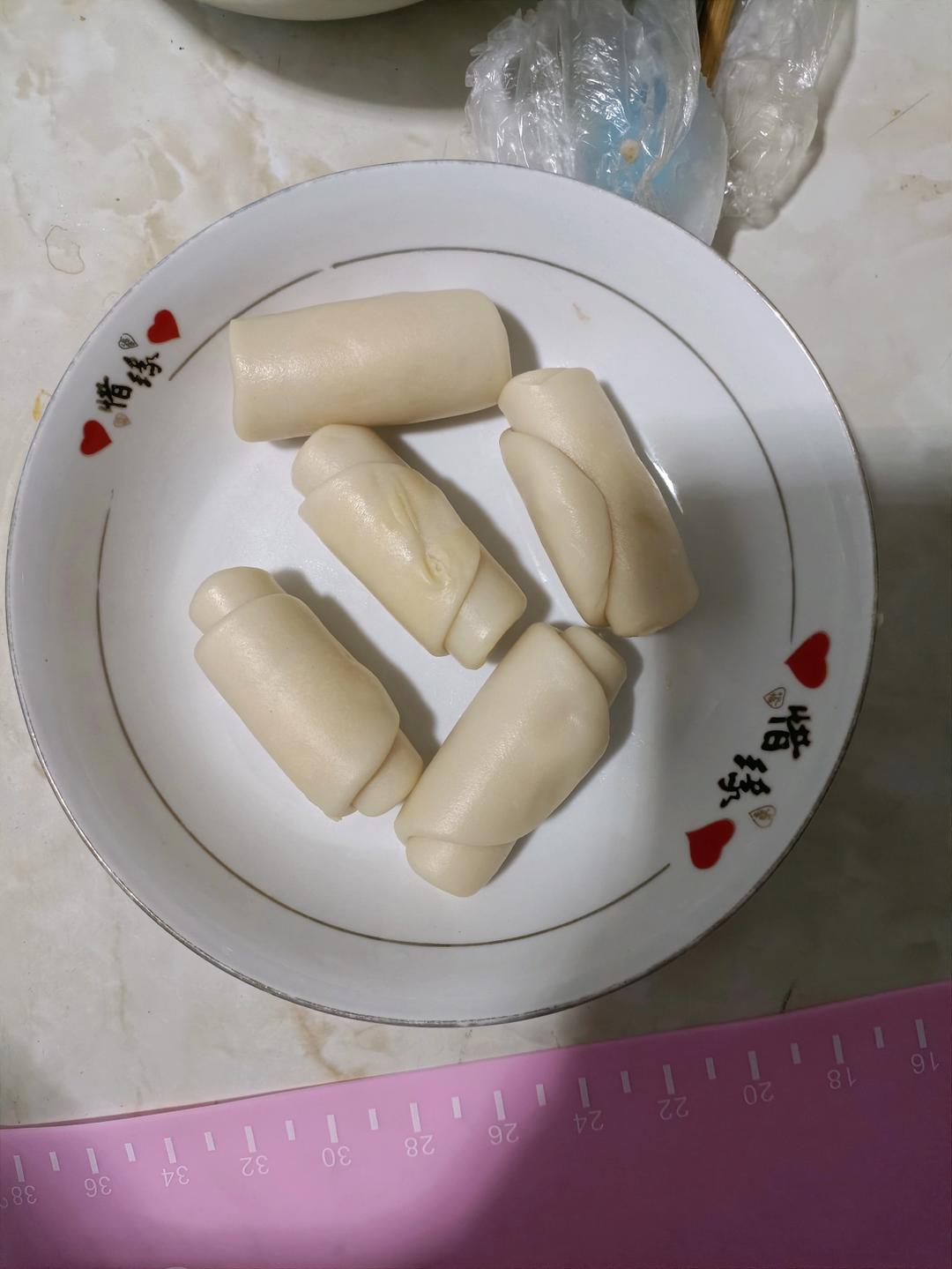 超简单 免揉 酥掉渣的蛋黄酥(超详细附全程视频)不破酥『万能酥皮』