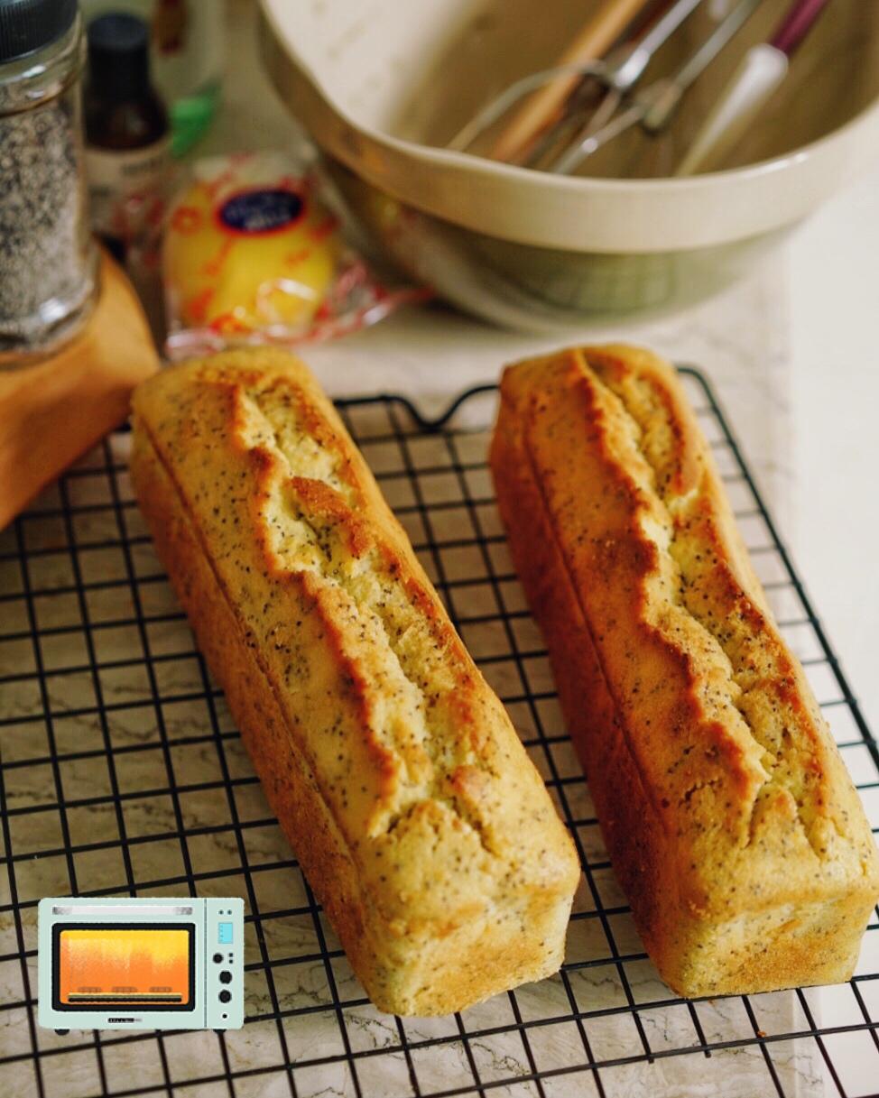 柠檬烟米磅蛋糕 Lemon Poppy Seed Poundcake