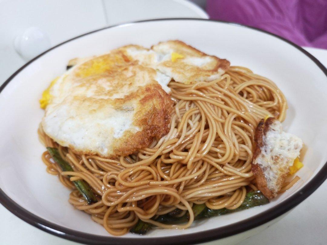 10分钟搞定的一碗葱油拌面