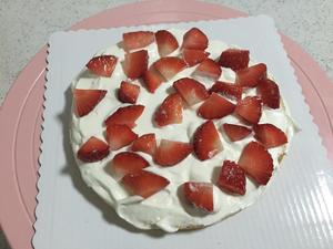 冬季恋歌草莓奶油蛋糕的做法 步骤3