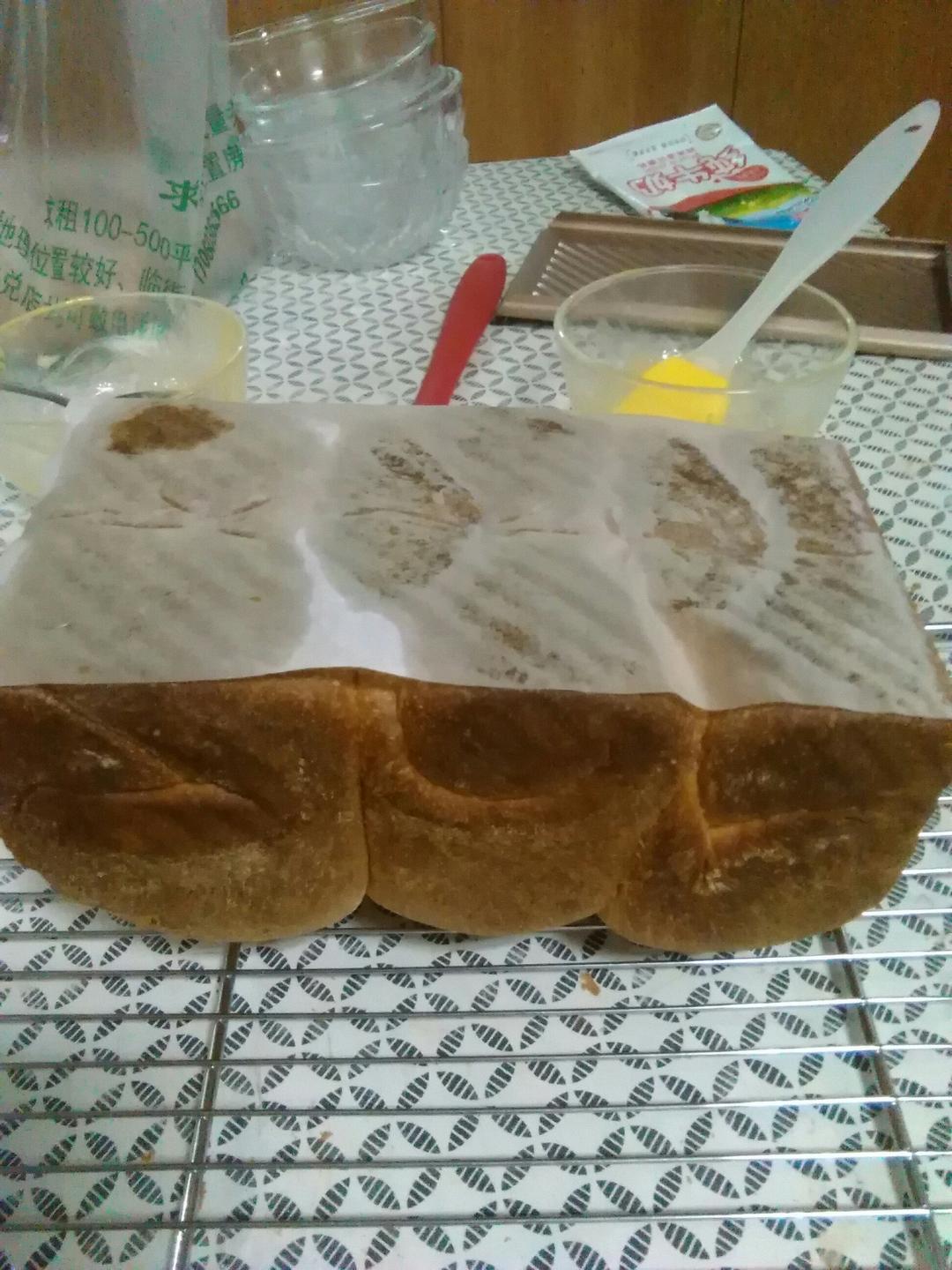 牛奶吐司（附详细步骤图）